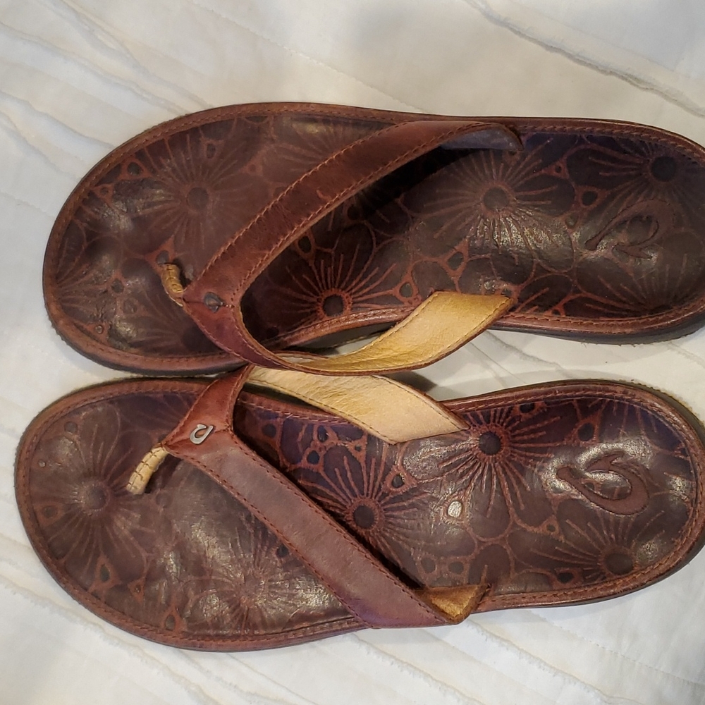 Olukai flip-flops